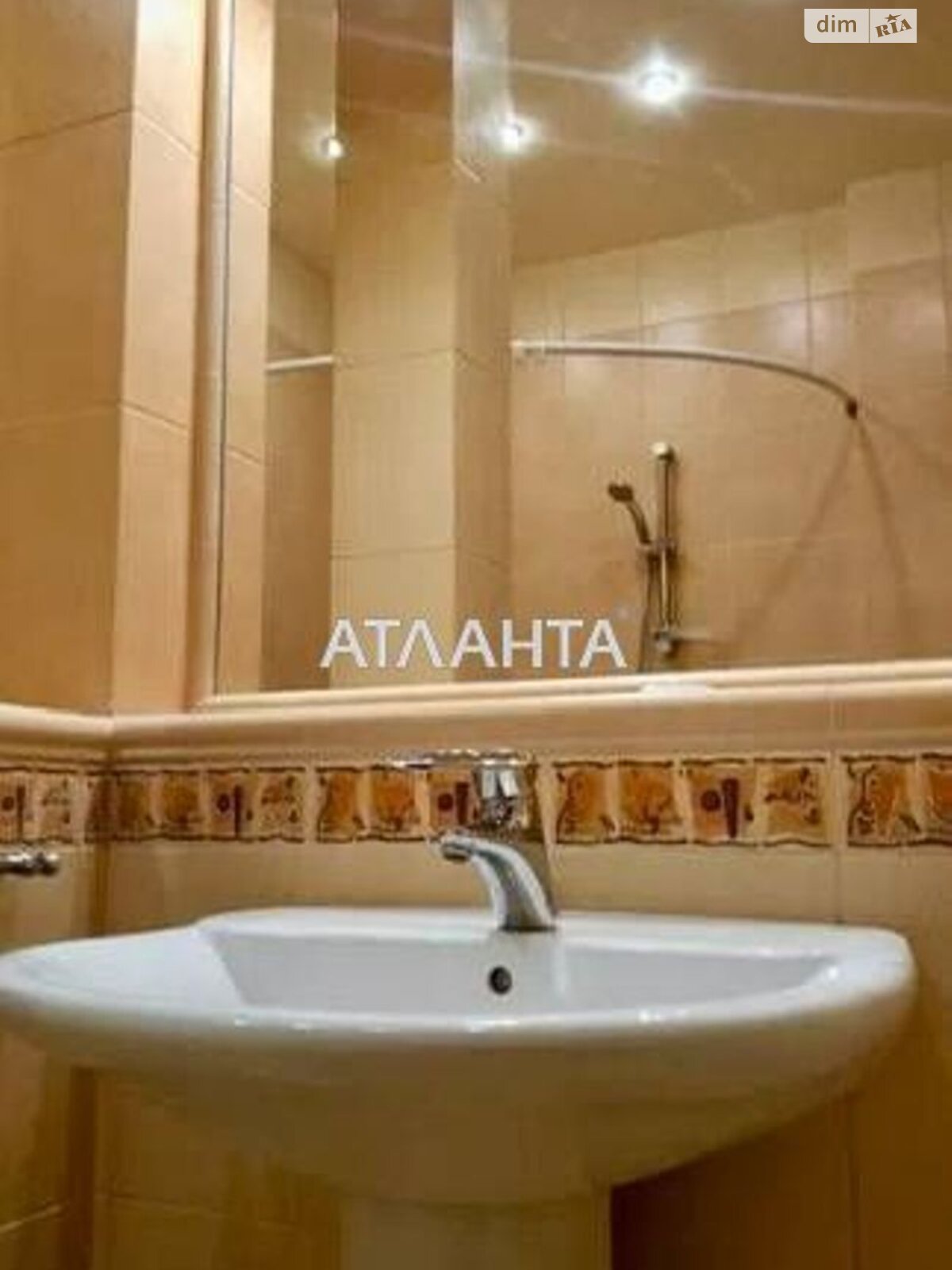 Продажа трехкомнатной квартиры в Виннице, на просп. Коцюбинского, район Замостянский фото 1 Продажа трехкомнатной квартиры в Виннице, на просп. Коцюбинского, район Замостянский фото 1