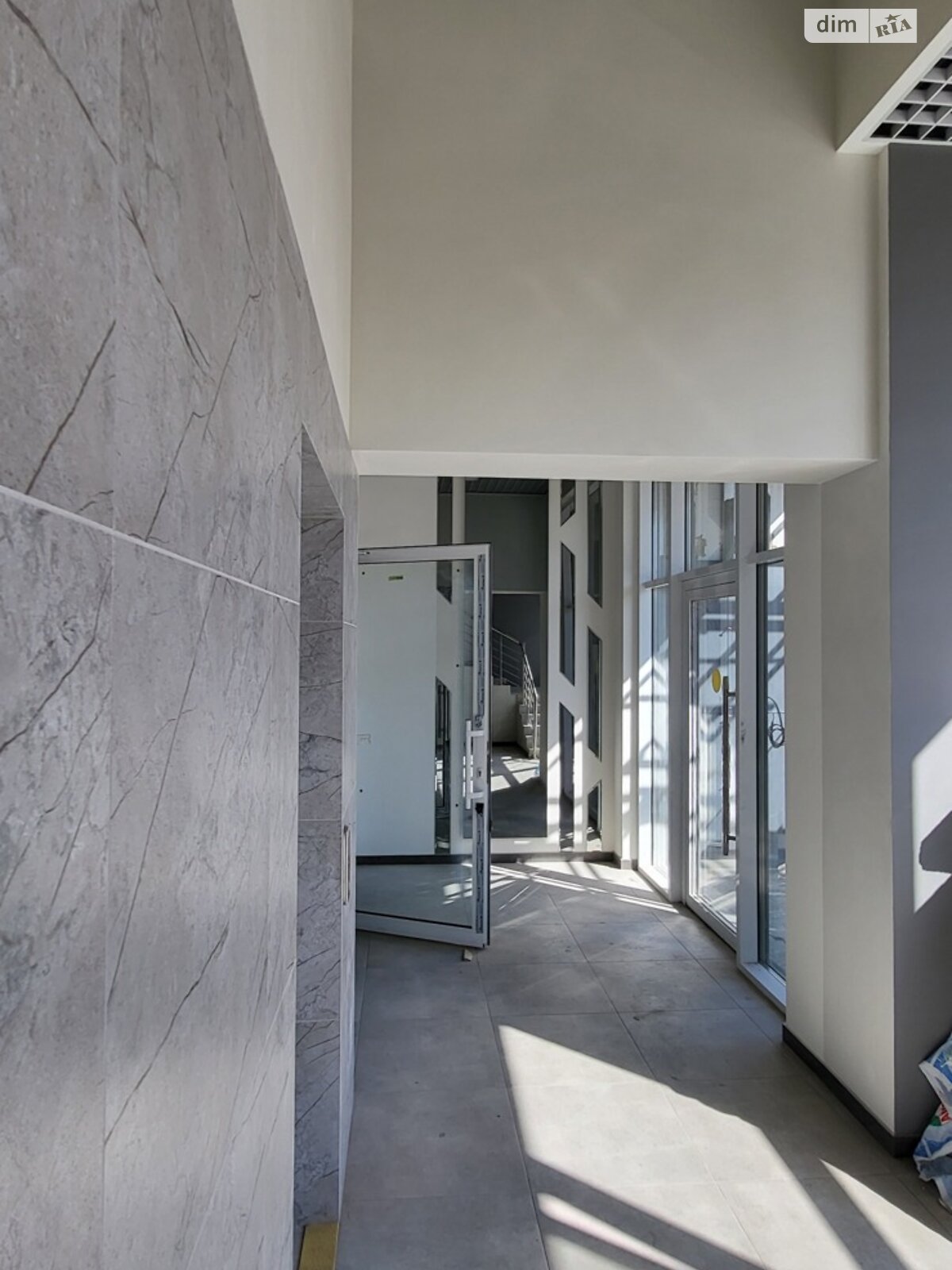 Продаж трикімнатної квартири в Вінниці, на вул. Левка Лук’яненка 16Б, район Замостянський фото 1 Продаж трикімнатної квартири в Вінниці, на вул. Левка Лук’яненка 16Б, район Замостянський фото 1