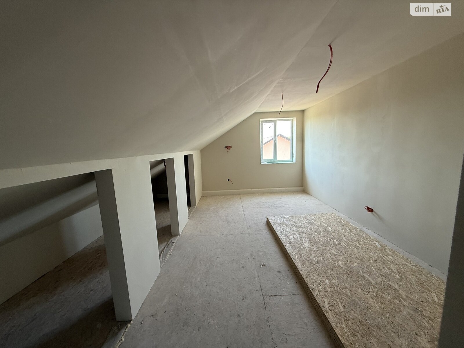 Продаж чотирикімнатної квартири в Вінниці, на вул. Лугова, район Замостянський фото 1 Продаж чотирикімнатної квартири в Вінниці, на вул. Лугова, район Замостянський фото 1