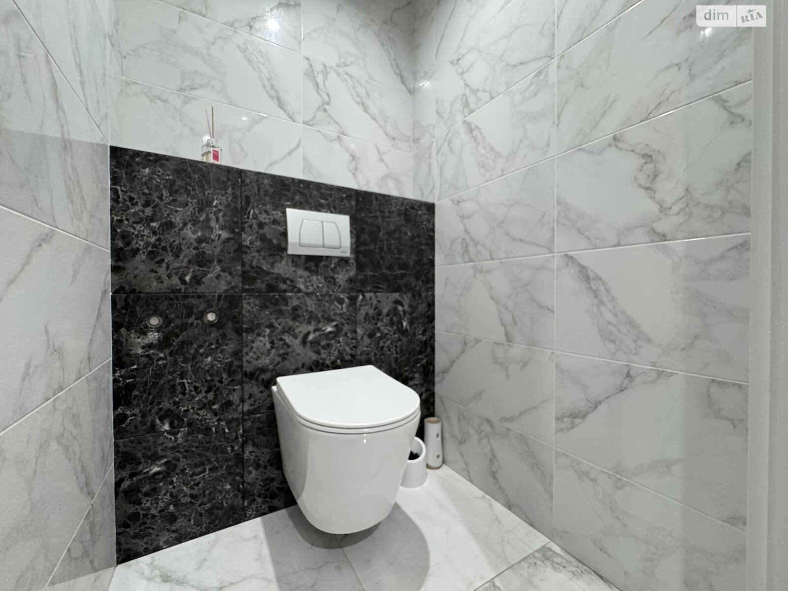 Продаж двокімнатної квартири в Вінницьких Хуторах, на шосе Немирівське 94Є, фото 1