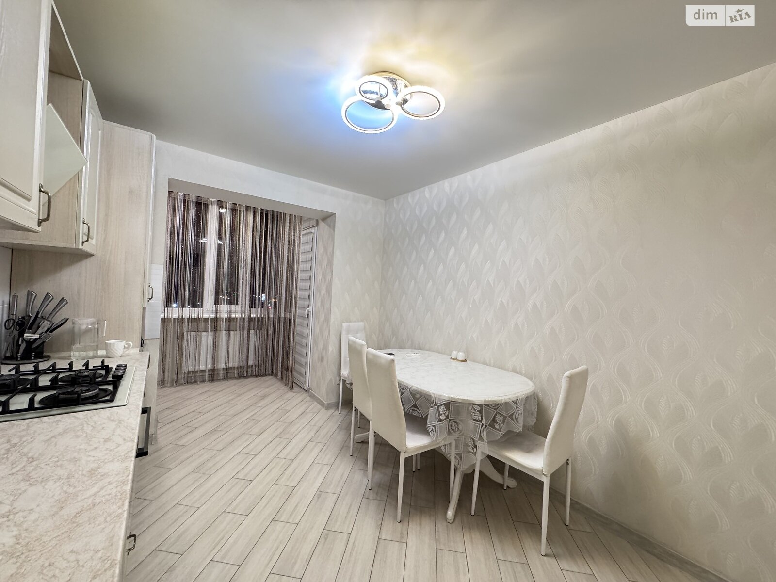 Продаж двокімнатної квартири в Вінницьких Хуторах, на шосе Немирівське, фото 1 Продаж двокімнатної квартири в Вінницьких Хуторах, на шосе Немирівське, фото 1