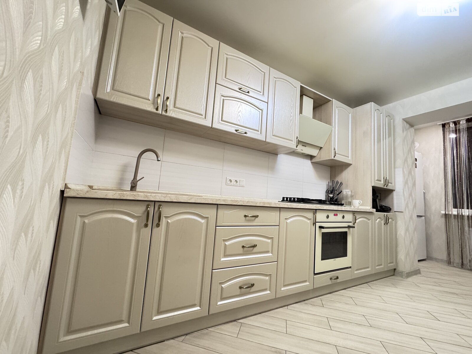 Продаж двокімнатної квартири в Вінницьких Хуторах, на шосе Немирівське, фото 1 Продаж двокімнатної квартири в Вінницьких Хуторах, на шосе Немирівське, фото 1