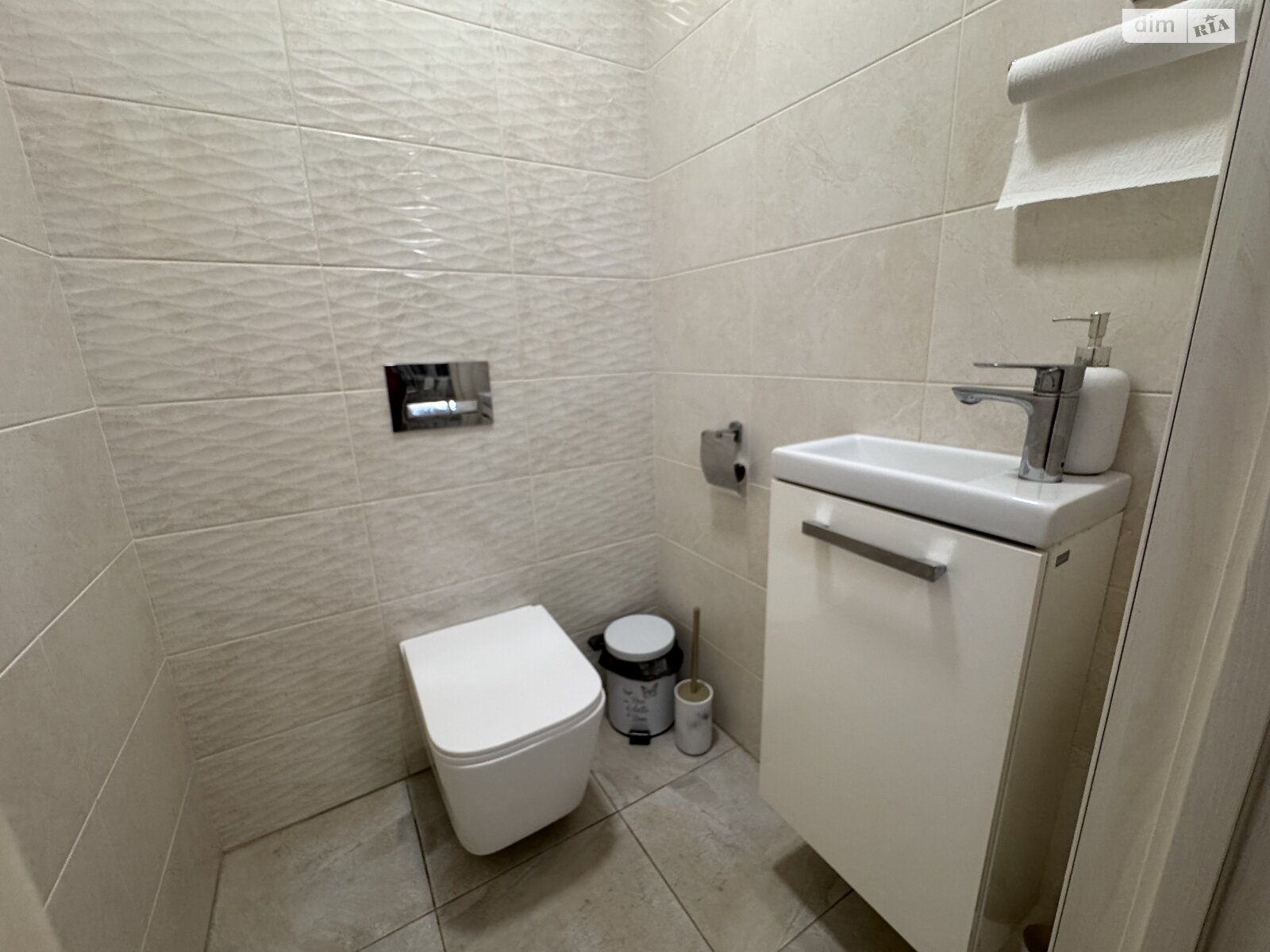 Продаж двокімнатної квартири в Вінницьких Хуторах, на шосе Немирівське, фото 1 Продаж двокімнатної квартири в Вінницьких Хуторах, на шосе Немирівське, фото 1