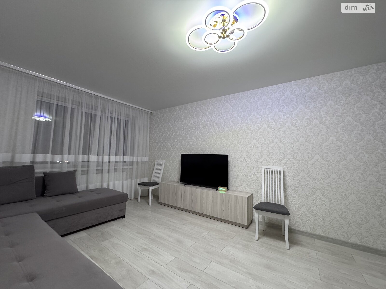 Продаж двокімнатної квартири в Вінницьких Хуторах, на шосе Немирівське, фото 1 Продаж двокімнатної квартири в Вінницьких Хуторах, на шосе Немирівське, фото 1