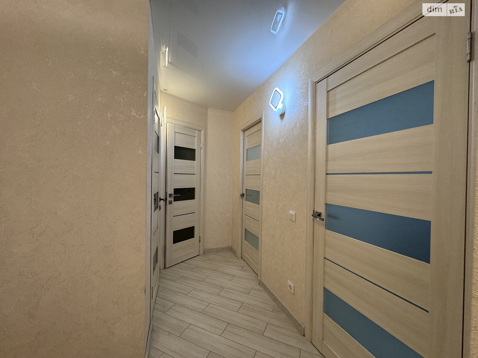 Продаж двокімнатної квартири в Вінницьких Хуторах, на шосе Немирівське, фото 1 Продаж двокімнатної квартири в Вінницьких Хуторах, на шосе Немирівське, фото 1