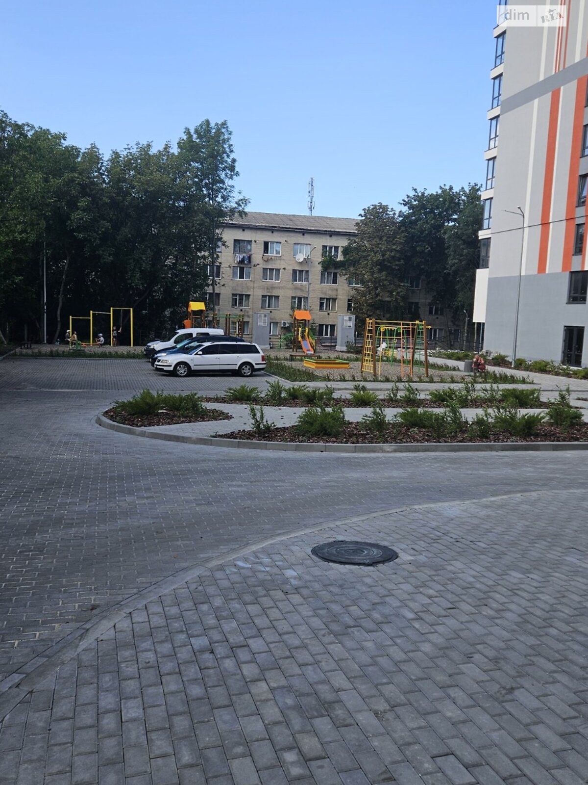 Продаж двокімнатної квартири в Вінниці, на пл. Привокзальна 30, район Замостянський фото 1 Продаж двокімнатної квартири в Вінниці, на пл. Привокзальна 30, район Замостянський фото 1