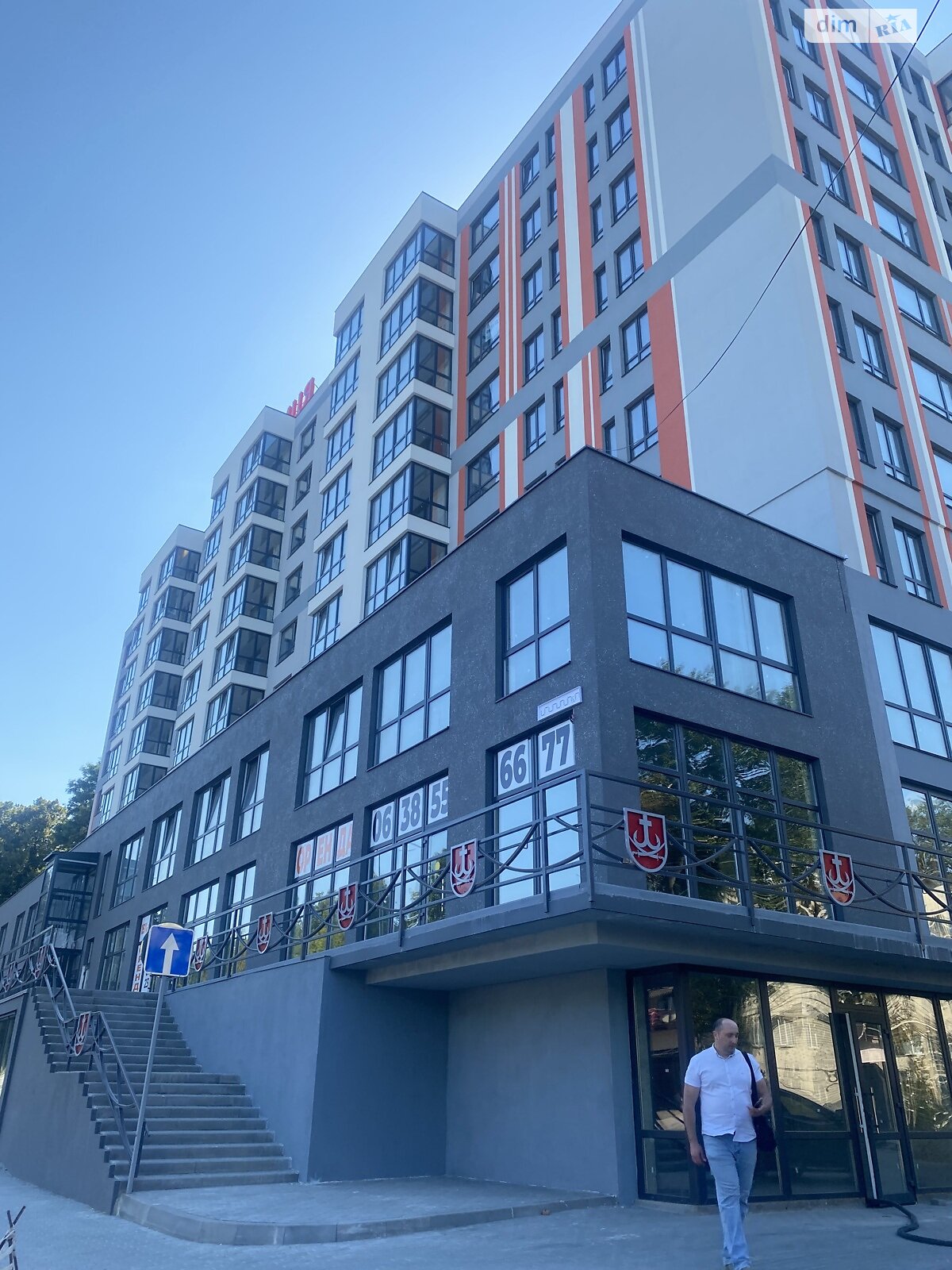 Продаж трикімнатної квартири в Вінниці, на пл. Привокзальна 30, кв. 4, район Замостянський фото 1 Продаж трикімнатної квартири в Вінниці, на пл. Привокзальна 30, кв. 4, район Замостянський фото 1