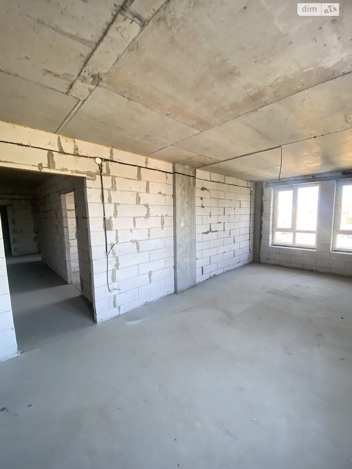 Продаж трикімнатної квартири в Вінниці, на пл. Привокзальна 30, район Замостянський фото 1