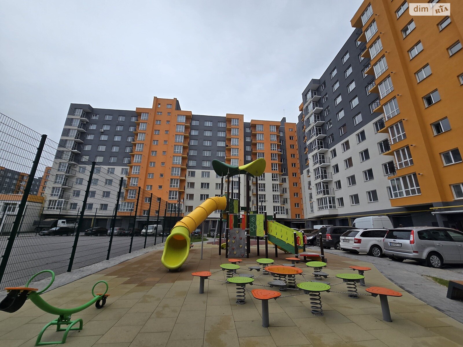 Продажа двухкомнатной квартиры в Винницких Хуторах, на шоссе Немировское 94Н корпус 3, фото 1 Продажа двухкомнатной квартиры в Винницких Хуторах, на шоссе Немировское 94Н корпус 3, фото 1