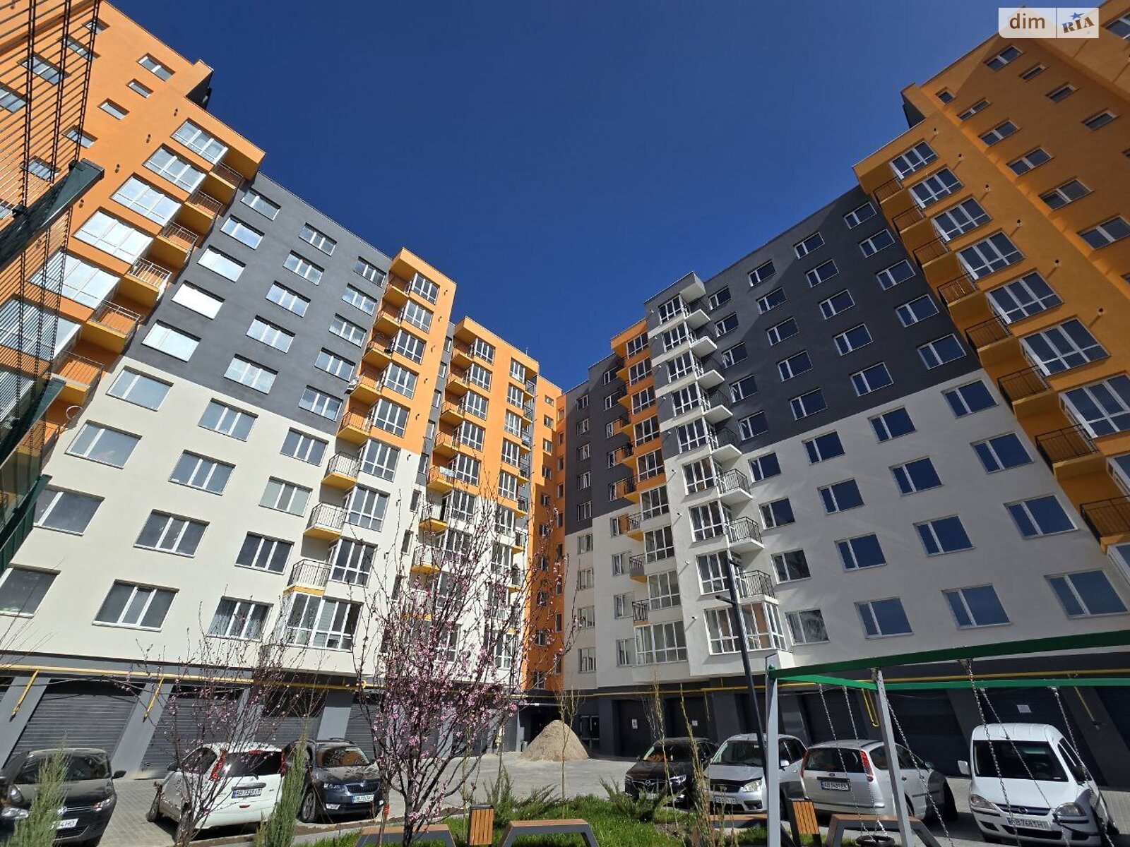 Продаж двокімнатної квартири в Вінницьких Хуторах, на шосе Немирівське, фото 1 Продаж двокімнатної квартири в Вінницьких Хуторах, на шосе Немирівське, фото 1