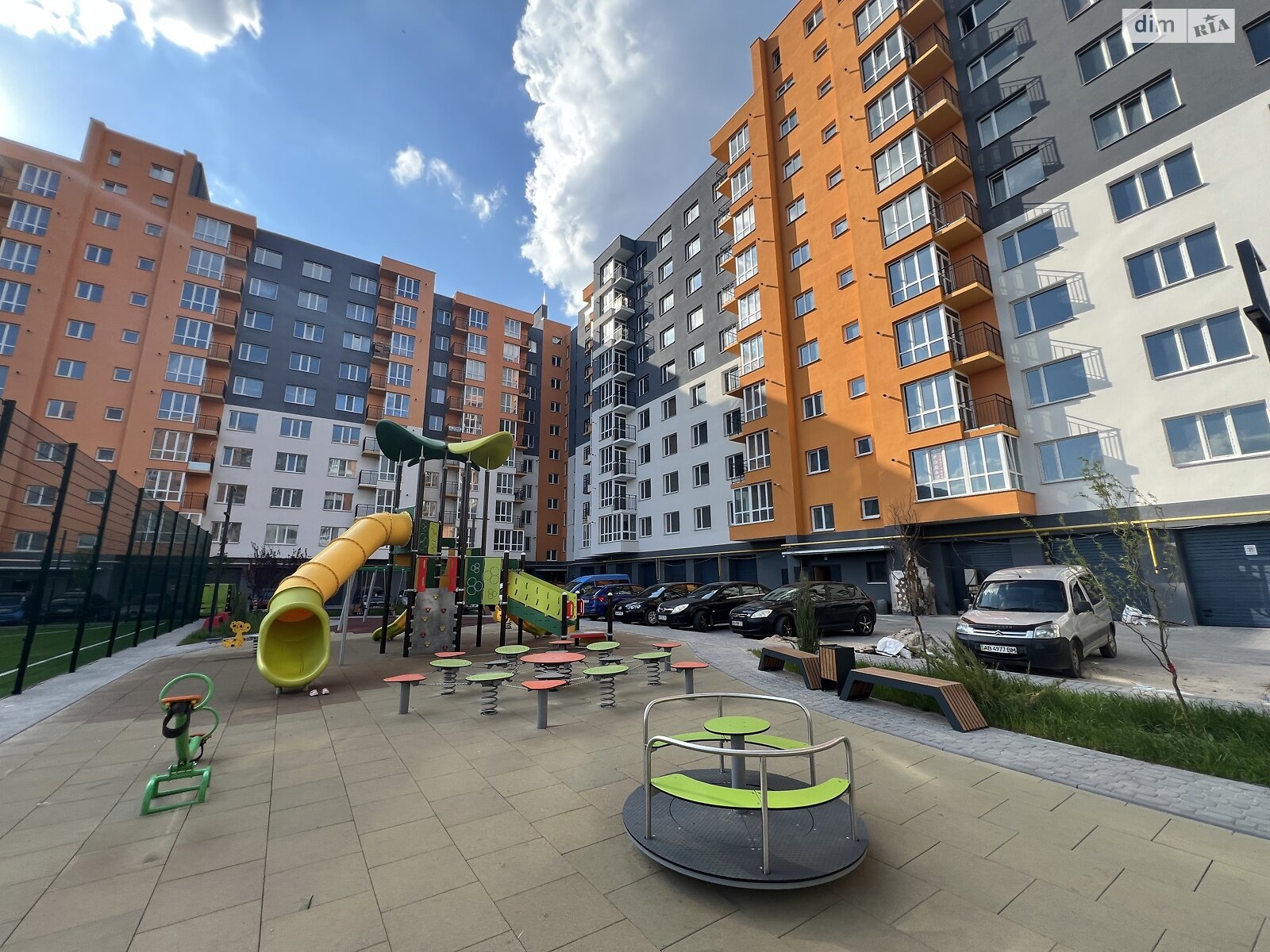 Продаж двокімнатної квартири в Вінницьких Хуторах, на шосе Немирівське, фото 1 Продаж двокімнатної квартири в Вінницьких Хуторах, на шосе Немирівське, фото 1