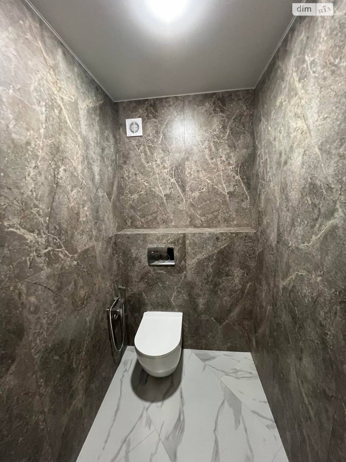 Продаж двокімнатної квартири в Вінницьких Хуторах, на шосе Немирівське 94Н корпус 1, фото 1 Продаж двокімнатної квартири в Вінницьких Хуторах, на шосе Немирівське 94Н корпус 1, фото 1