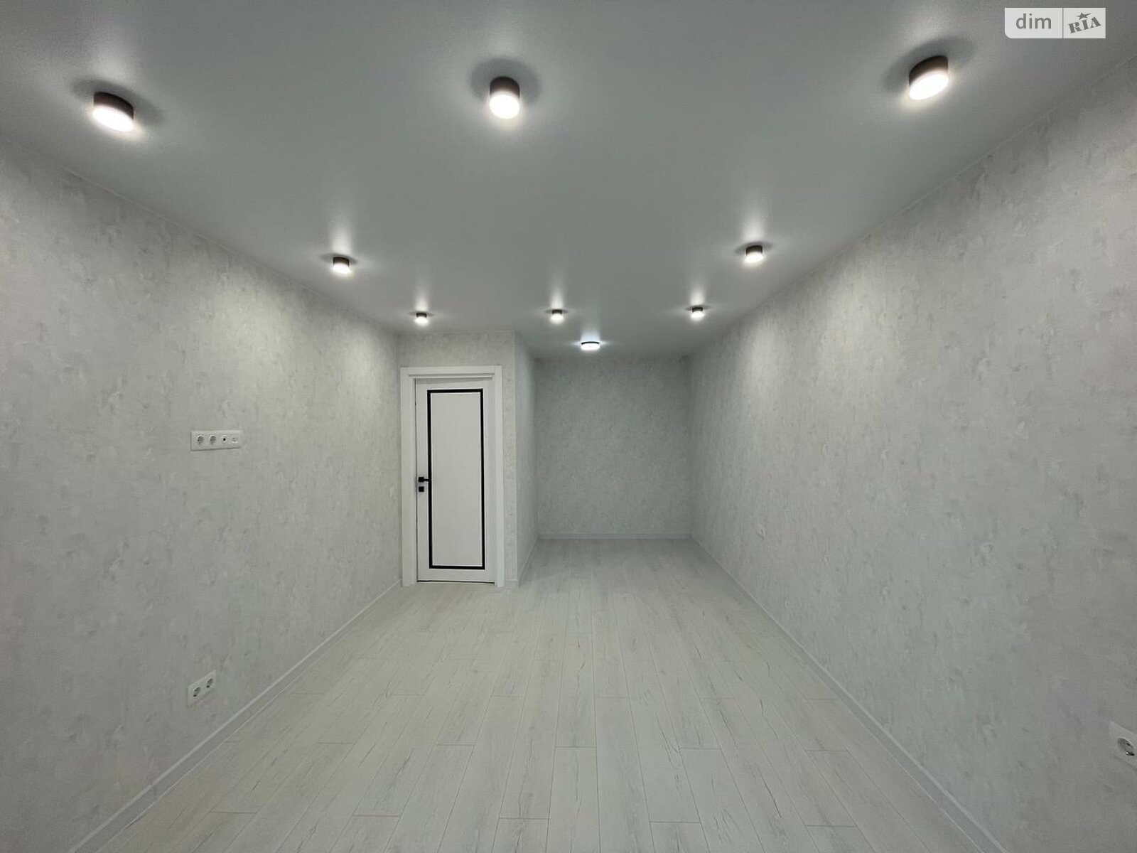 Продажа однокомнатной квартиры в Винницких Хуторах, на шоссе Немировское 94Н корпус 2, фото 1