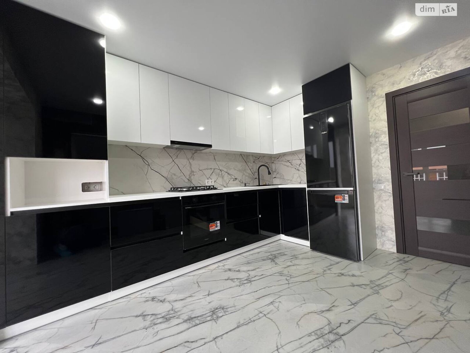 Продаж двокімнатної квартири в Вінницьких Хуторах, на шосе Немирівське 94Н корпус 1, фото 1 Продаж двокімнатної квартири в Вінницьких Хуторах, на шосе Немирівське 94Н корпус 1, фото 1