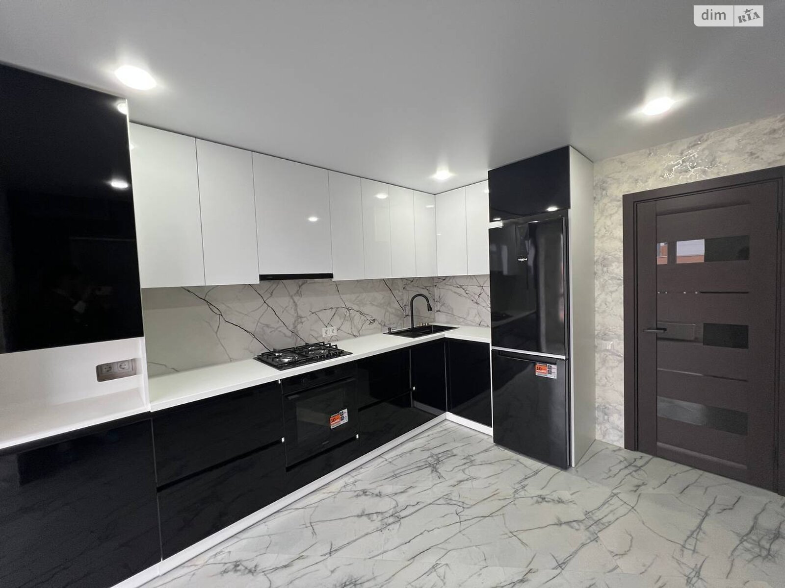 Продаж двокімнатної квартири в Вінницьких Хуторах, на шосе Немирівське 94Н корпус 1, фото 1 Продаж двокімнатної квартири в Вінницьких Хуторах, на шосе Немирівське 94Н корпус 1, фото 1