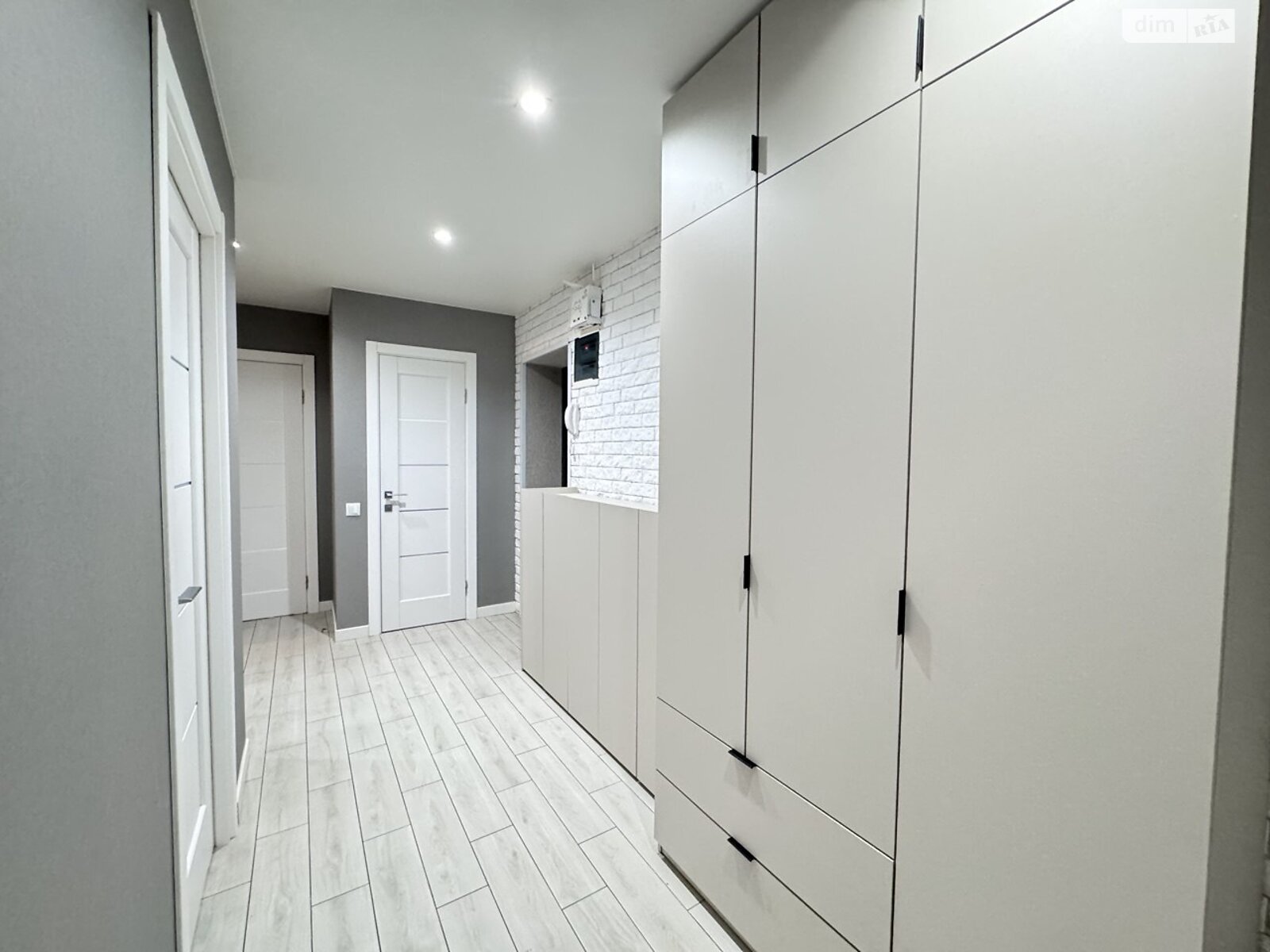 Продажа двухкомнатной квартиры в Винницких Хуторах, на шоссе Немировское 94Є корпус 2, фото 1 Продажа двухкомнатной квартиры в Винницких Хуторах, на шоссе Немировское 94Є корпус 2, фото 1