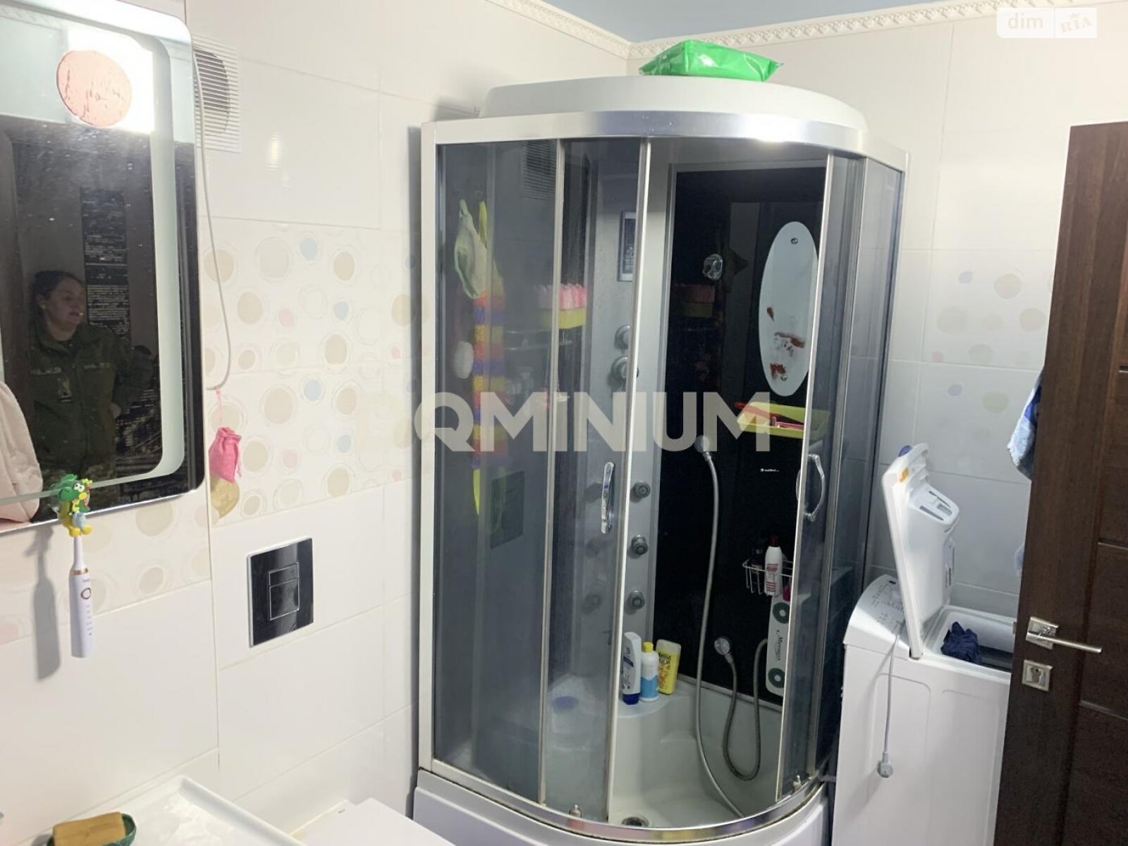 Продаж трикімнатної квартири в Виноградові, на вул. Лучкая 1, фото 1 Продаж трикімнатної квартири в Виноградові, на вул. Лучкая 1, фото 1