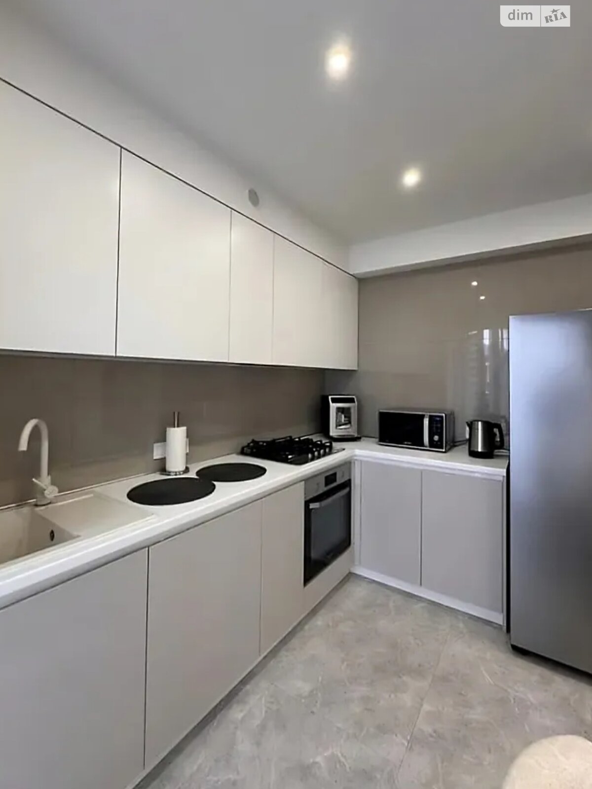 Продажа двухкомнатной квартиры в Виноградове, на ул. Федора  Корятовича 1, район Виноградов фото 1