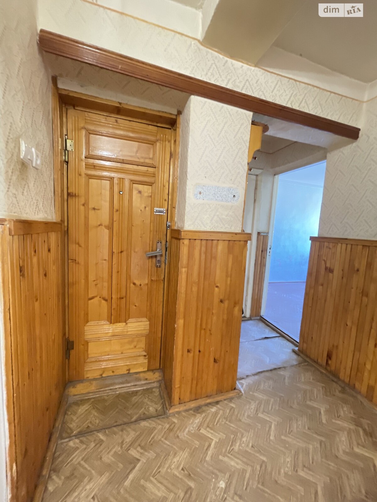 Продаж чотирикімнатної квартири в Виноградові, на вул. Миру 17, район Виноградів фото 1 Продаж чотирикімнатної квартири в Виноградові, на вул. Миру 17, район Виноградів фото 1