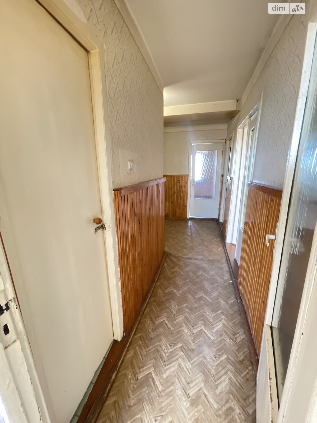 Продаж чотирикімнатної квартири в Виноградові, на вул. Миру 17, район Виноградів фото 1 Продаж чотирикімнатної квартири в Виноградові, на вул. Миру 17, район Виноградів фото 1