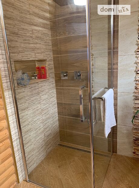 Продажа пятикомнатной квартиры в Виноградове, на пл. Мира 56, кв. 1, район Виноградов фото 1 Продажа пятикомнатной квартиры в Виноградове, на пл. Мира 56, кв. 1, район Виноградов фото 1