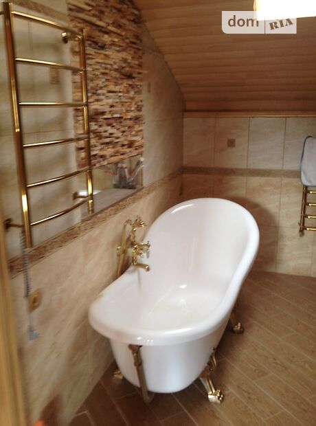 Продажа пятикомнатной квартиры в Виноградове, на пл. Мира 56, кв. 1, район Виноградов фото 1 Продажа пятикомнатной квартиры в Виноградове, на пл. Мира 56, кв. 1, район Виноградов фото 1