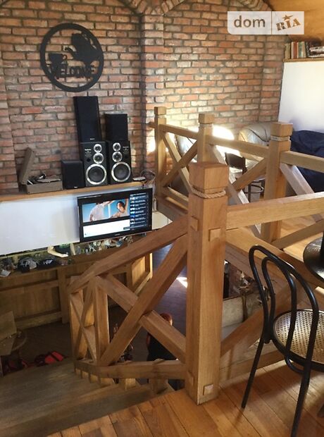 Продажа пятикомнатной квартиры в Виноградове, на пл. Мира 56, кв. 1, район Виноградов фото 1 Продажа пятикомнатной квартиры в Виноградове, на пл. Мира 56, кв. 1, район Виноградов фото 1