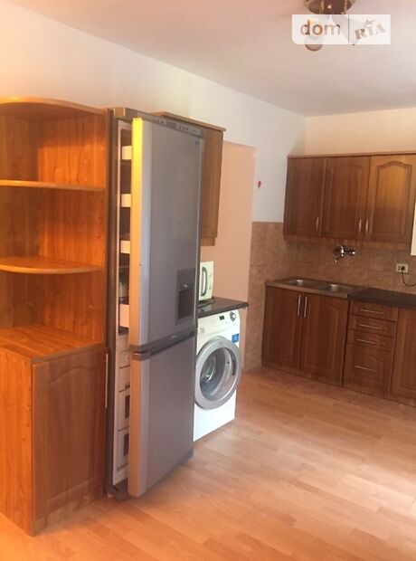 Продажа трехкомнатной квартиры в Виноградове, на Корятовича район Виноградов фото 1 Продажа трехкомнатной квартиры в Виноградове, на Корятовича район Виноградов фото 1