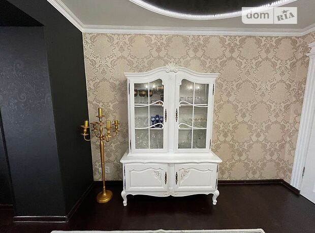 Продажа трехкомнатной квартиры в Виноградове, на Миру район Виноградов фото 1 Продажа трехкомнатной квартиры в Виноградове, на Миру район Виноградов фото 1