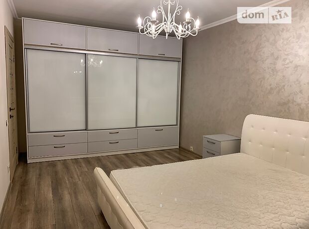 Продажа трехкомнатной квартиры в Виноградове, на Миру Вулиця 29 район Виноградов фото 1 Продажа трехкомнатной квартиры в Виноградове, на Миру Вулиця 29 район Виноградов фото 1