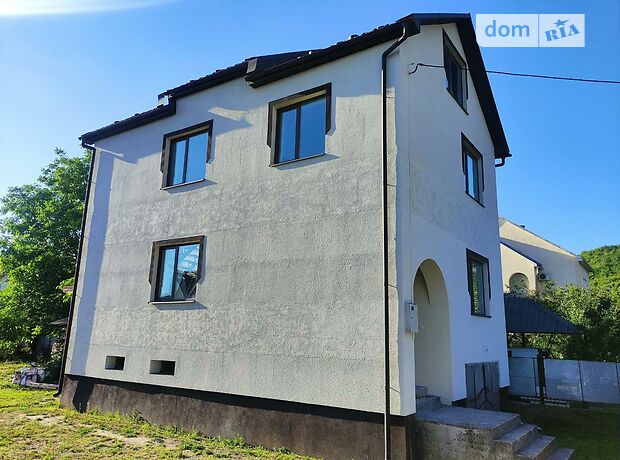 Продажа пятикомнатной квартиры в Виноградове, на Залізнична 13 район Виноградов фото 1 Продажа пятикомнатной квартиры в Виноградове, на Залізнична 13 район Виноградов фото 1