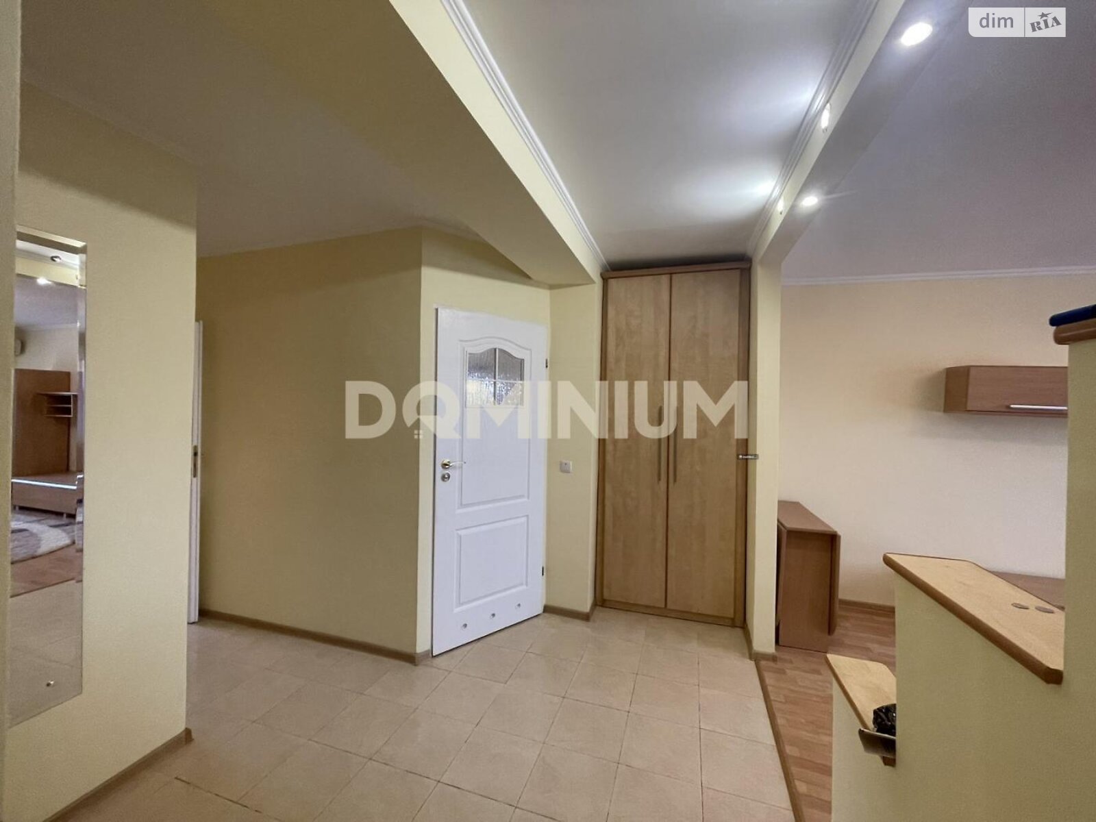 Продажа двухкомнатной квартиры в Виноградове, на мкр. Проминь 9, фото 1 Продажа двухкомнатной квартиры в Виноградове, на мкр. Проминь 9, фото 1