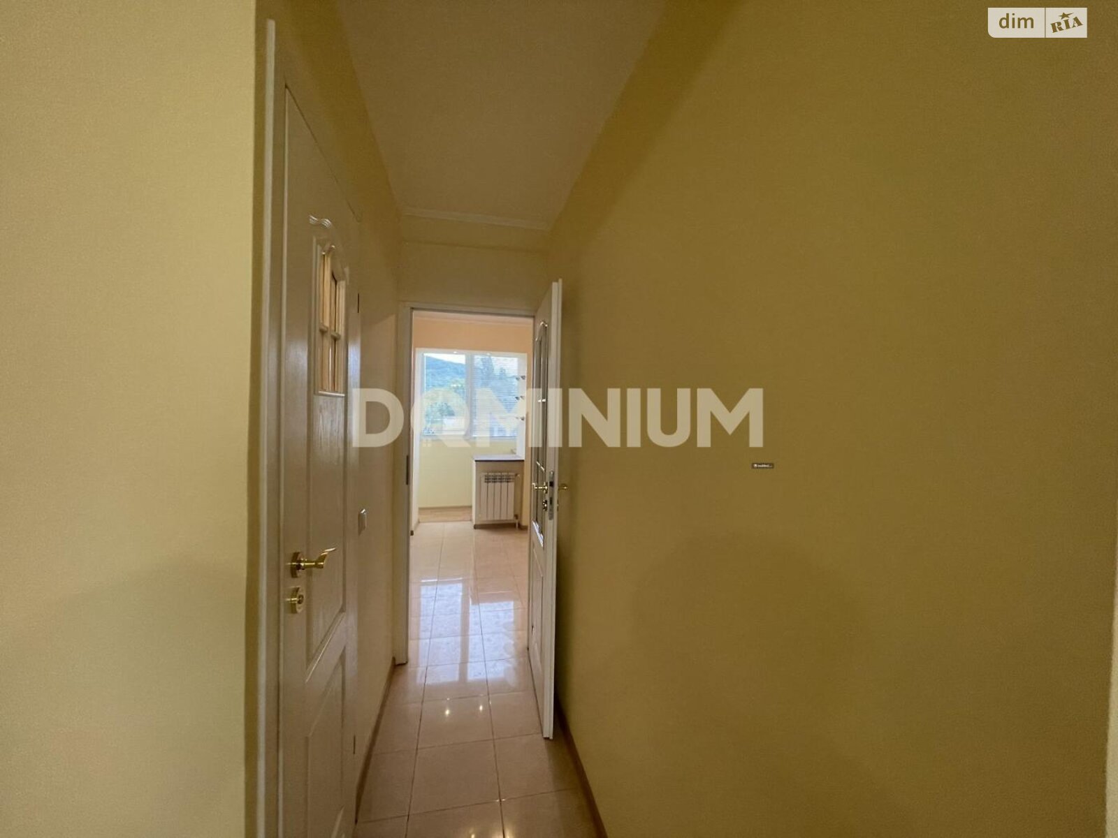 Продажа двухкомнатной квартиры в Виноградове, на мкр. Проминь 9, фото 1 Продажа двухкомнатной квартиры в Виноградове, на мкр. Проминь 9, фото 1