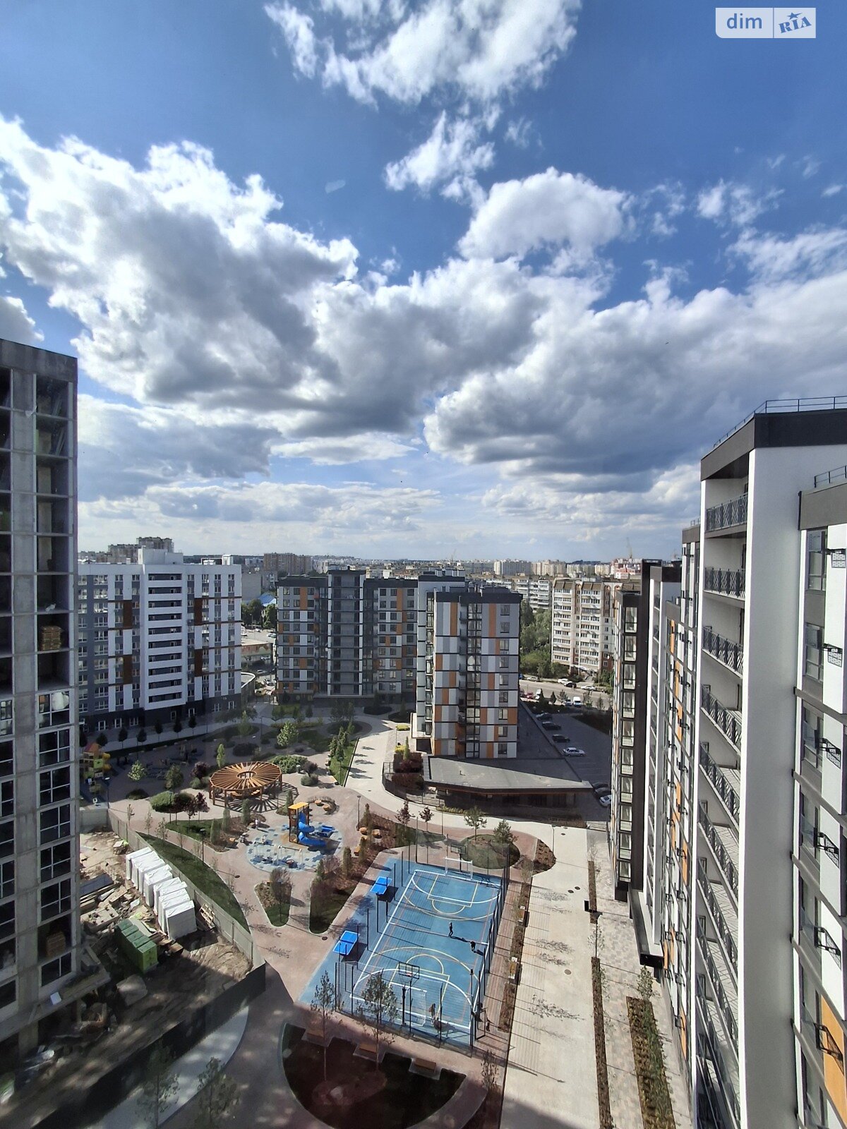 Продажа двухкомнатной квартиры в Вишневом, на ул. Европейская 32/1Б, фото 1 Продажа двухкомнатной квартиры в Вишневом, на ул. Европейская 32/1Б, фото 1
