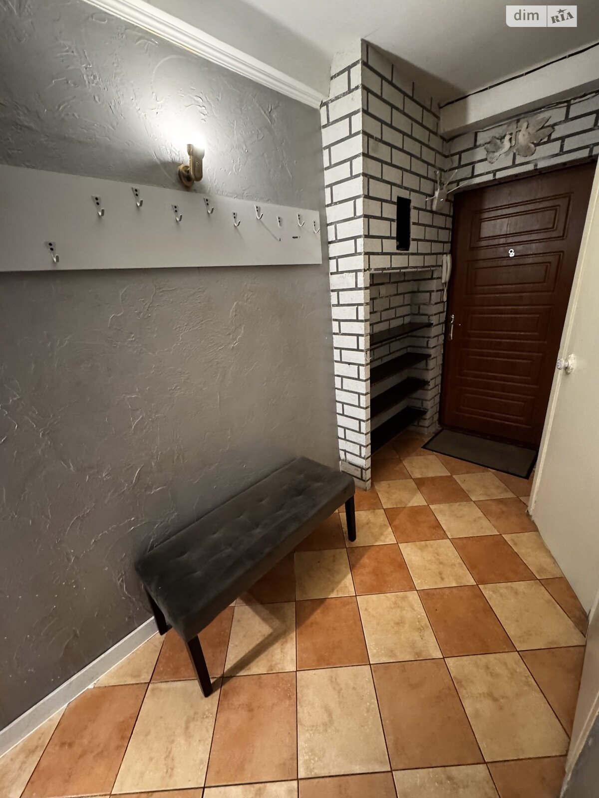Продажа трехкомнатной квартиры в Вишневом, на ул. Киевская 5, фото 1 Продажа трехкомнатной квартиры в Вишневом, на ул. Киевская 5, фото 1
