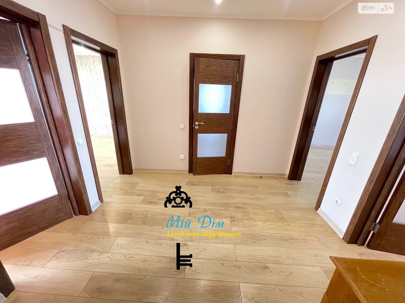 Продажа пятикомнатной квартиры в Вишневом, на ул. Машиностроителей 17А, фото 1 Продажа пятикомнатной квартиры в Вишневом, на ул. Машиностроителей 17А, фото 1