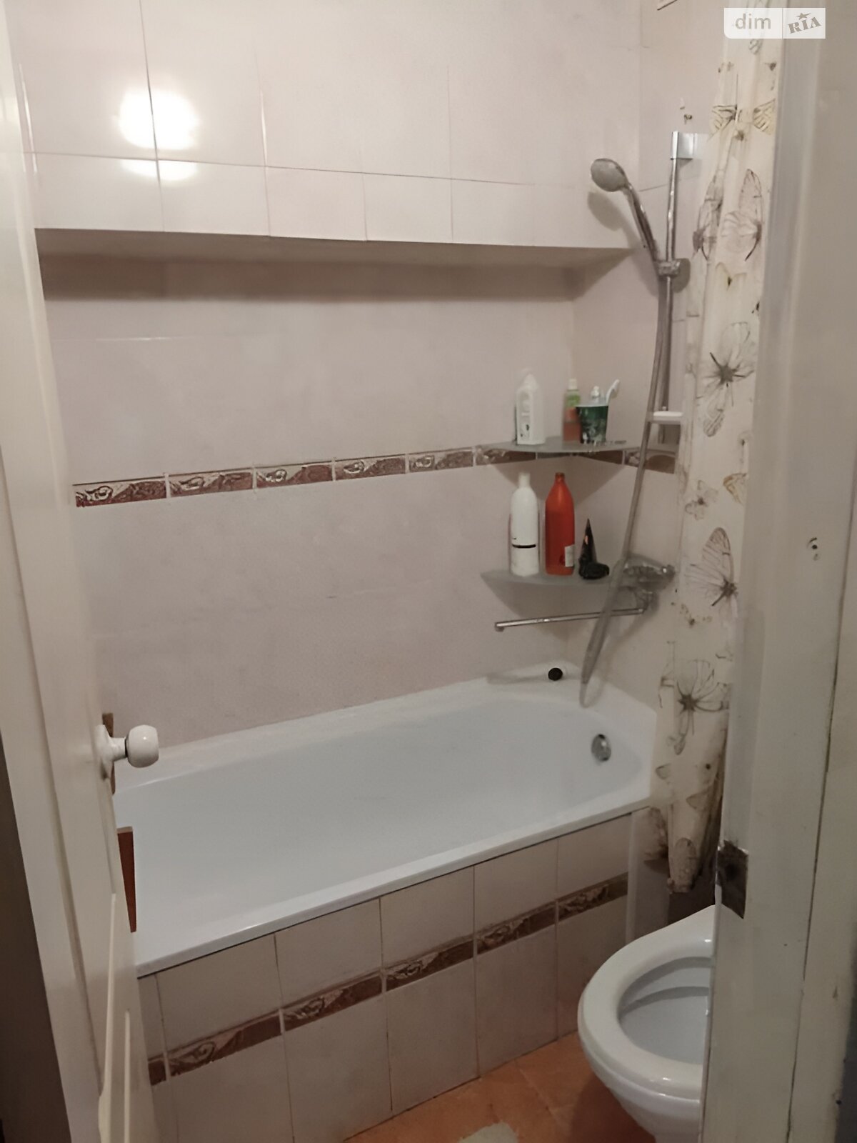 Продажа двухкомнатной квартиры в Вишневом, на ул. Святошинская 33, фото 1 Продажа двухкомнатной квартиры в Вишневом, на ул. Святошинская 33, фото 1