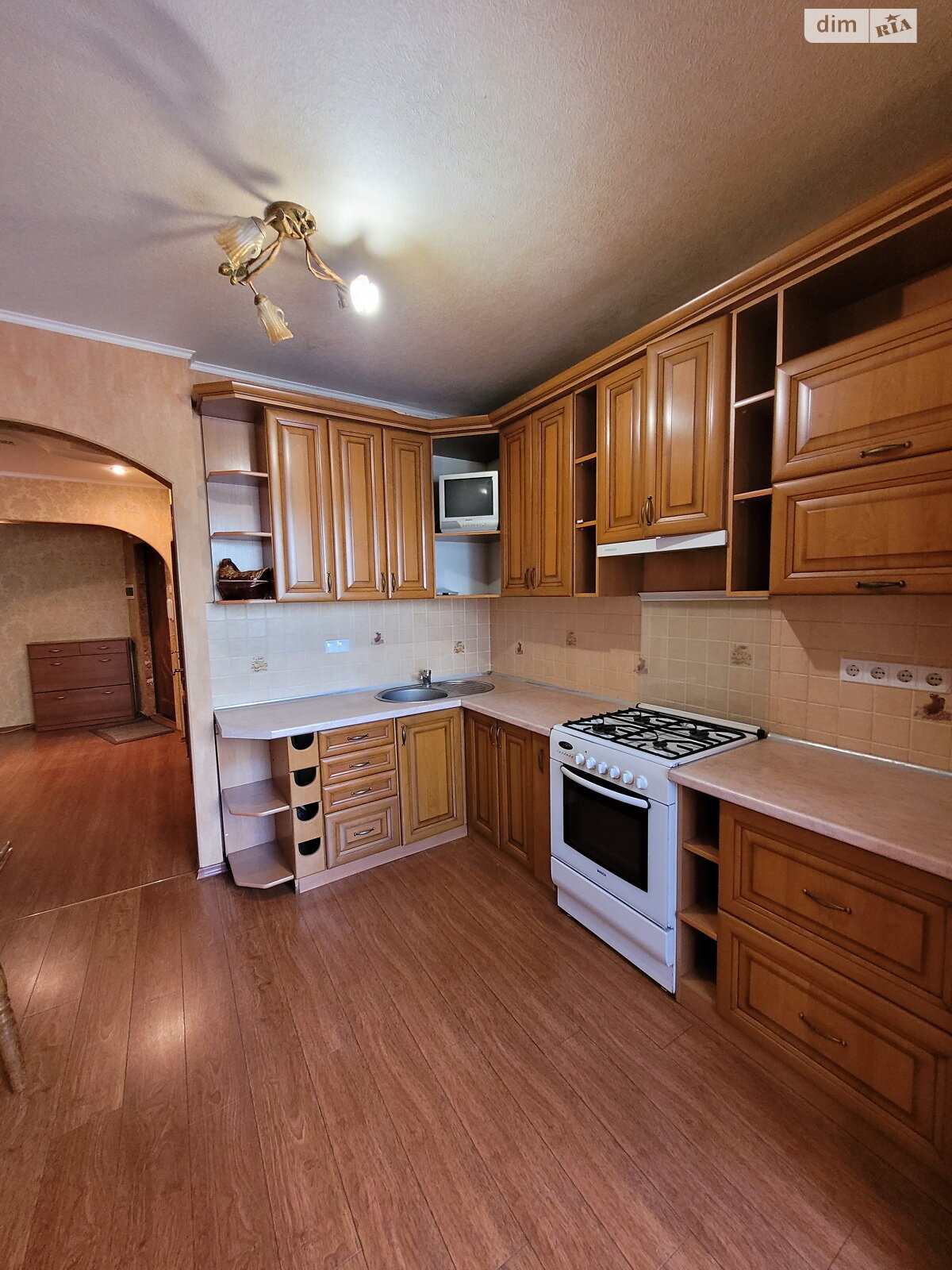 Продажа трехкомнатной квартиры в Вишневом, на ул. Святоюрьевская 28, фото 1 Продажа трехкомнатной квартиры в Вишневом, на ул. Святоюрьевская 28, фото 1