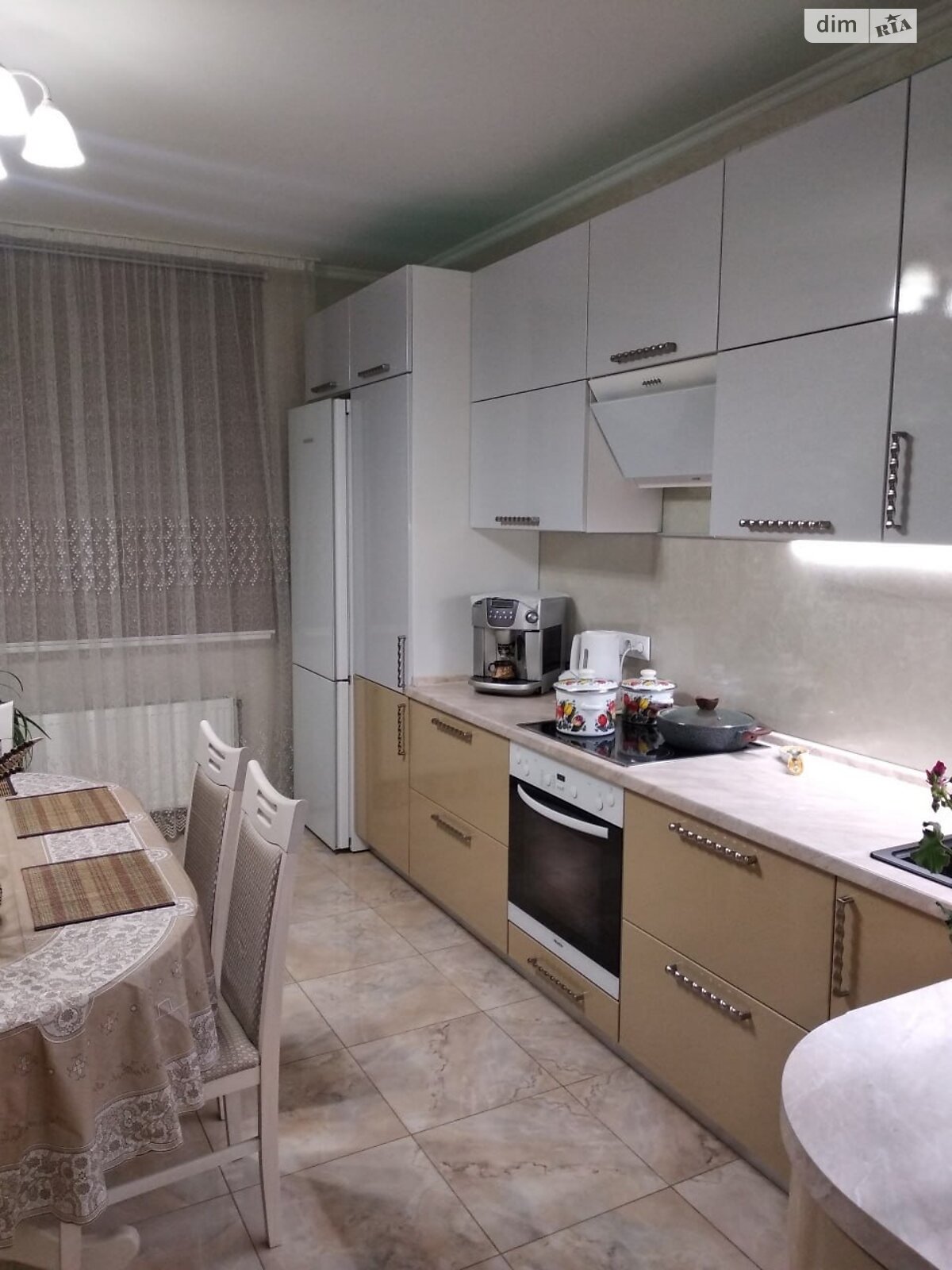 Продажа двухкомнатной квартиры в Вишневом, на ул. Витянская 2, фото 1 Продажа двухкомнатной квартиры в Вишневом, на ул. Витянская 2, фото 1