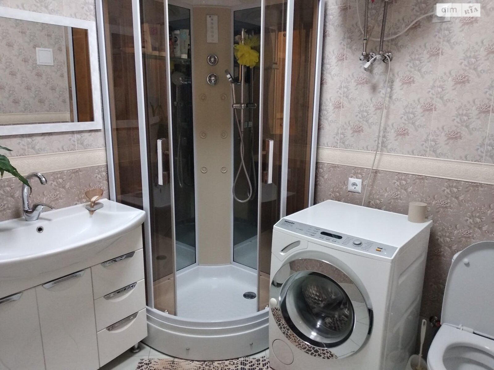 Продажа двухкомнатной квартиры в Вишневом, на ул. Витянская 2, фото 1 Продажа двухкомнатной квартиры в Вишневом, на ул. Витянская 2, фото 1