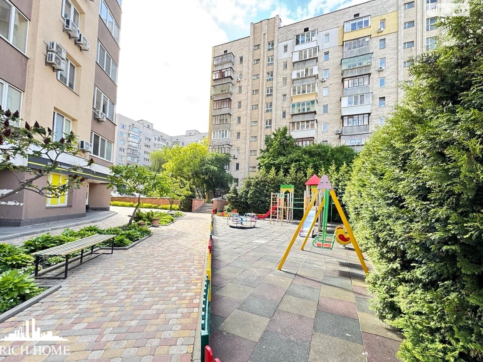 Продажа однокомнатной квартиры в Вишневом, на ул. Витянская 2Б, фото 1 Продажа однокомнатной квартиры в Вишневом, на ул. Витянская 2Б, фото 1