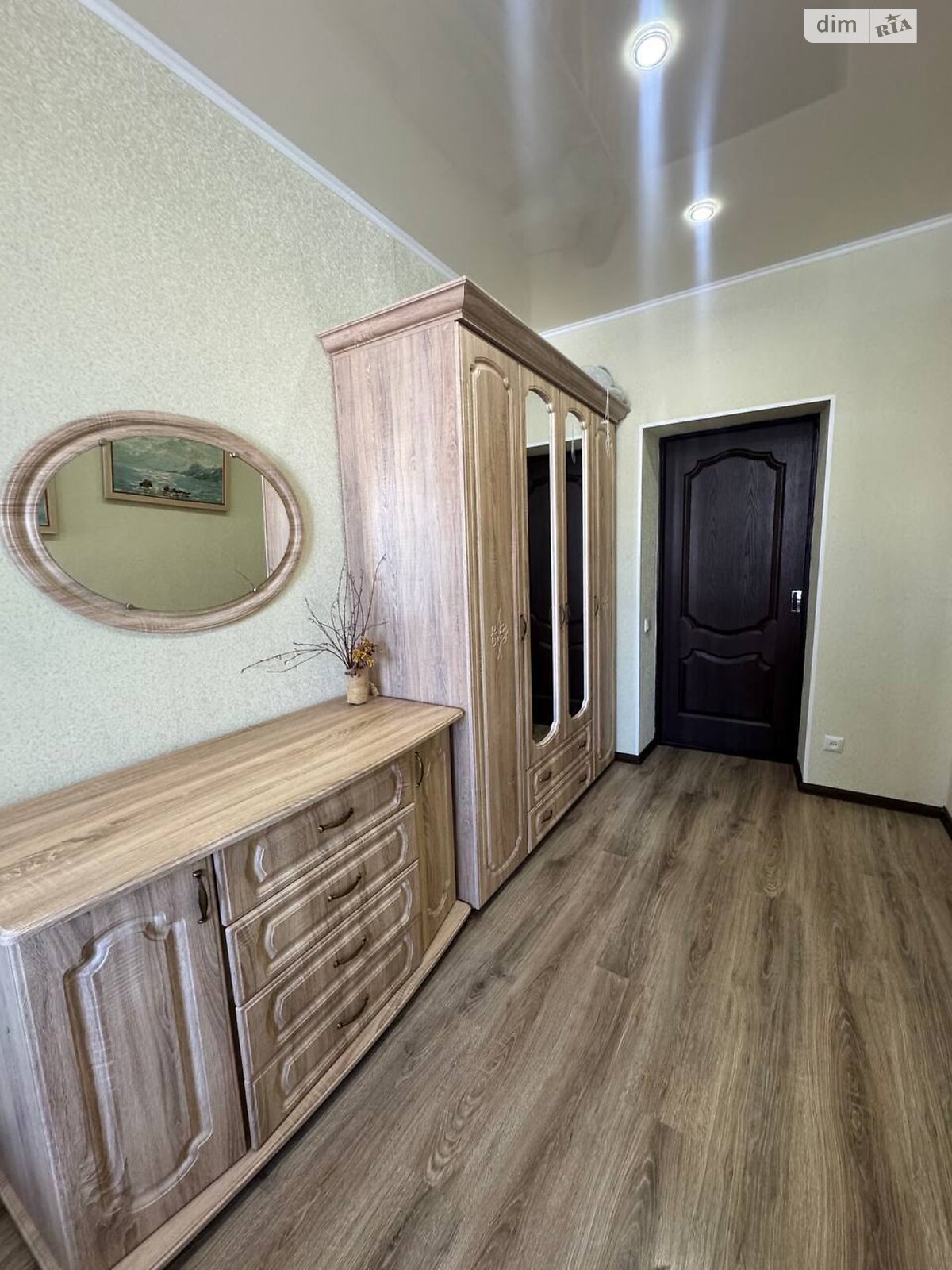 Продаж трикімнатної квартири в Вишневому, на вул. В'ячеслава Чорновола 36, фото 1 Продаж трикімнатної квартири в Вишневому, на вул. В'ячеслава Чорновола 36, фото 1