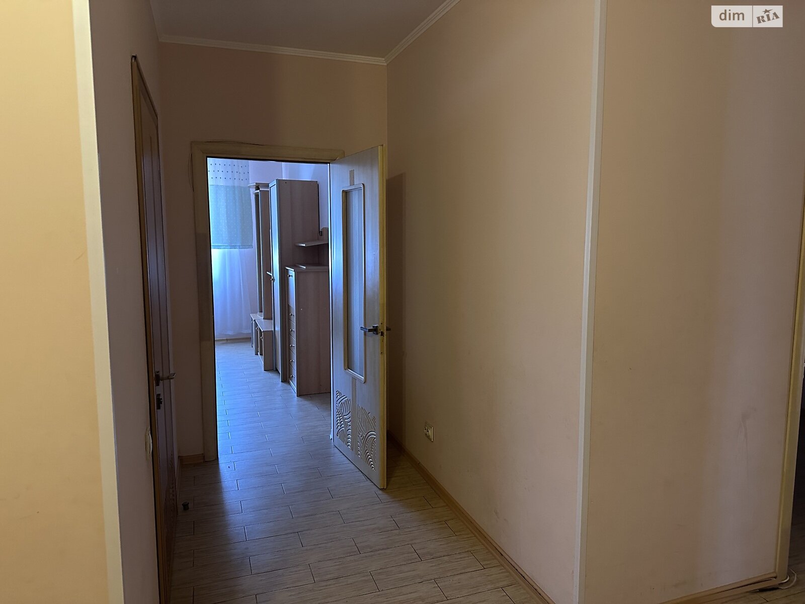 Продаж трикімнатної квартири в Вишневому, на вул. Південна 5Б, фото 1 Продаж трикімнатної квартири в Вишневому, на вул. Південна 5Б, фото 1