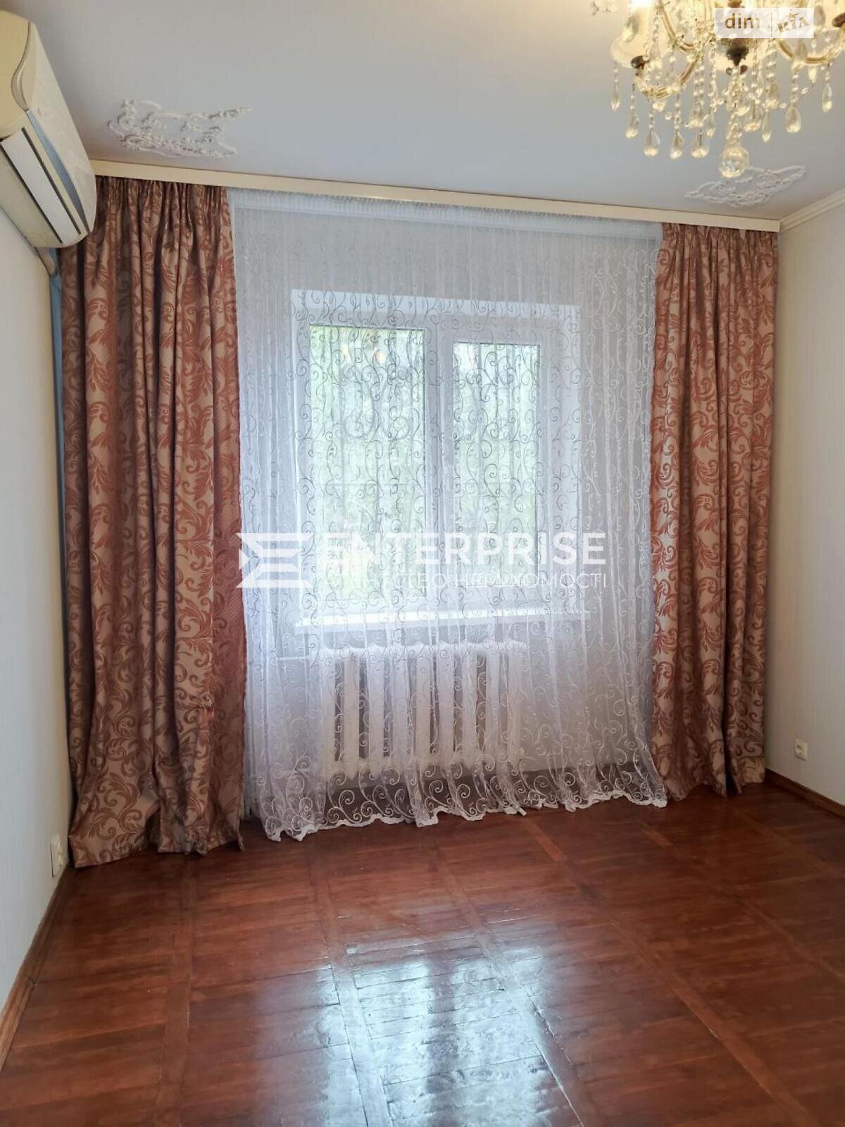 Продаж трикімнатної квартири в Вишневому, на вул. Південна 3, фото 1 Продаж трикімнатної квартири в Вишневому, на вул. Південна 3, фото 1