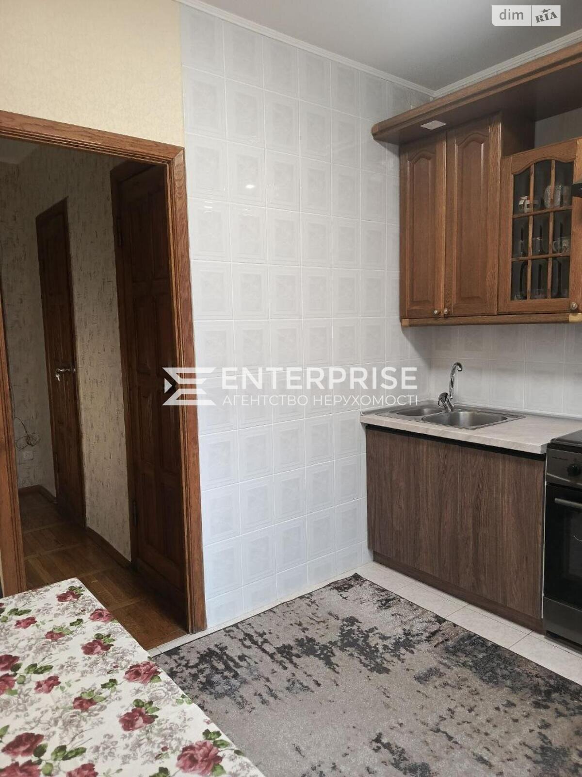 Продаж трикімнатної квартири в Вишневому, на вул. Південна 3, фото 1 Продаж трикімнатної квартири в Вишневому, на вул. Південна 3, фото 1