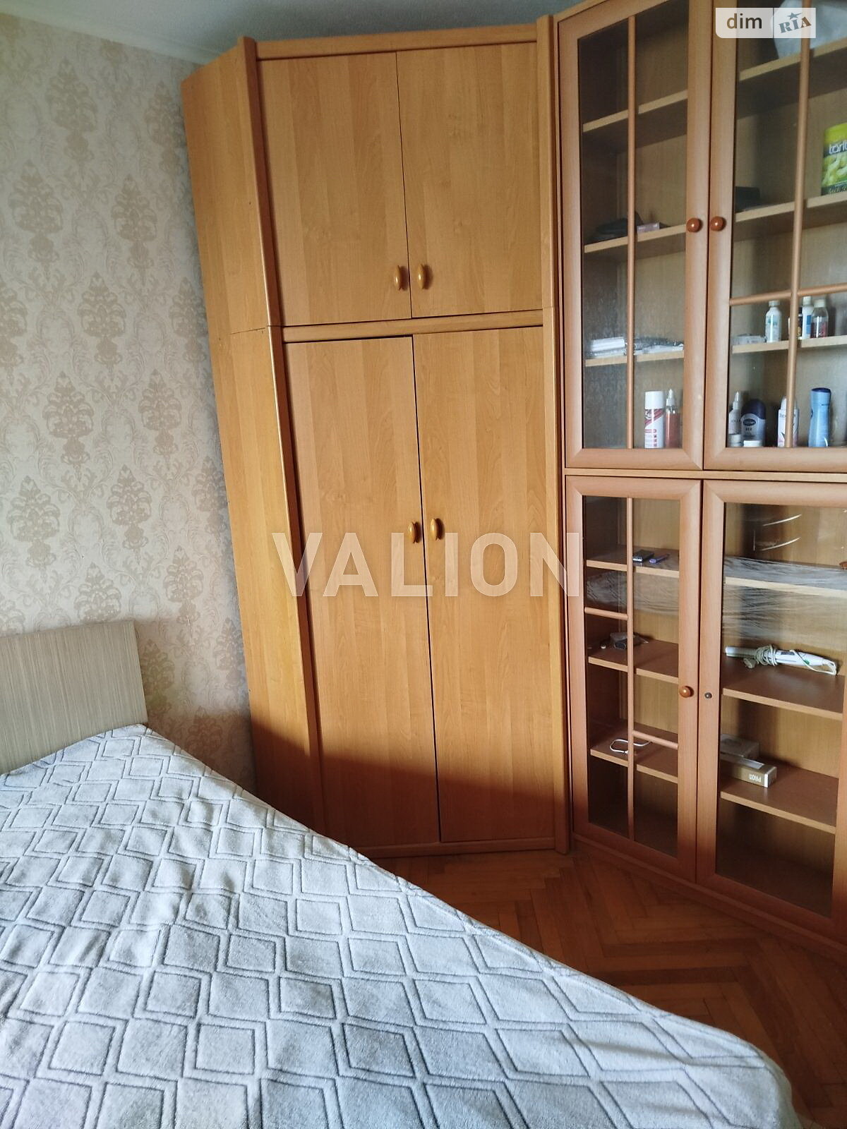 Продажа трехкомнатной квартиры в Вишневом, на ул. Южная 1, фото 1 Продажа трехкомнатной квартиры в Вишневом, на ул. Южная 1, фото 1