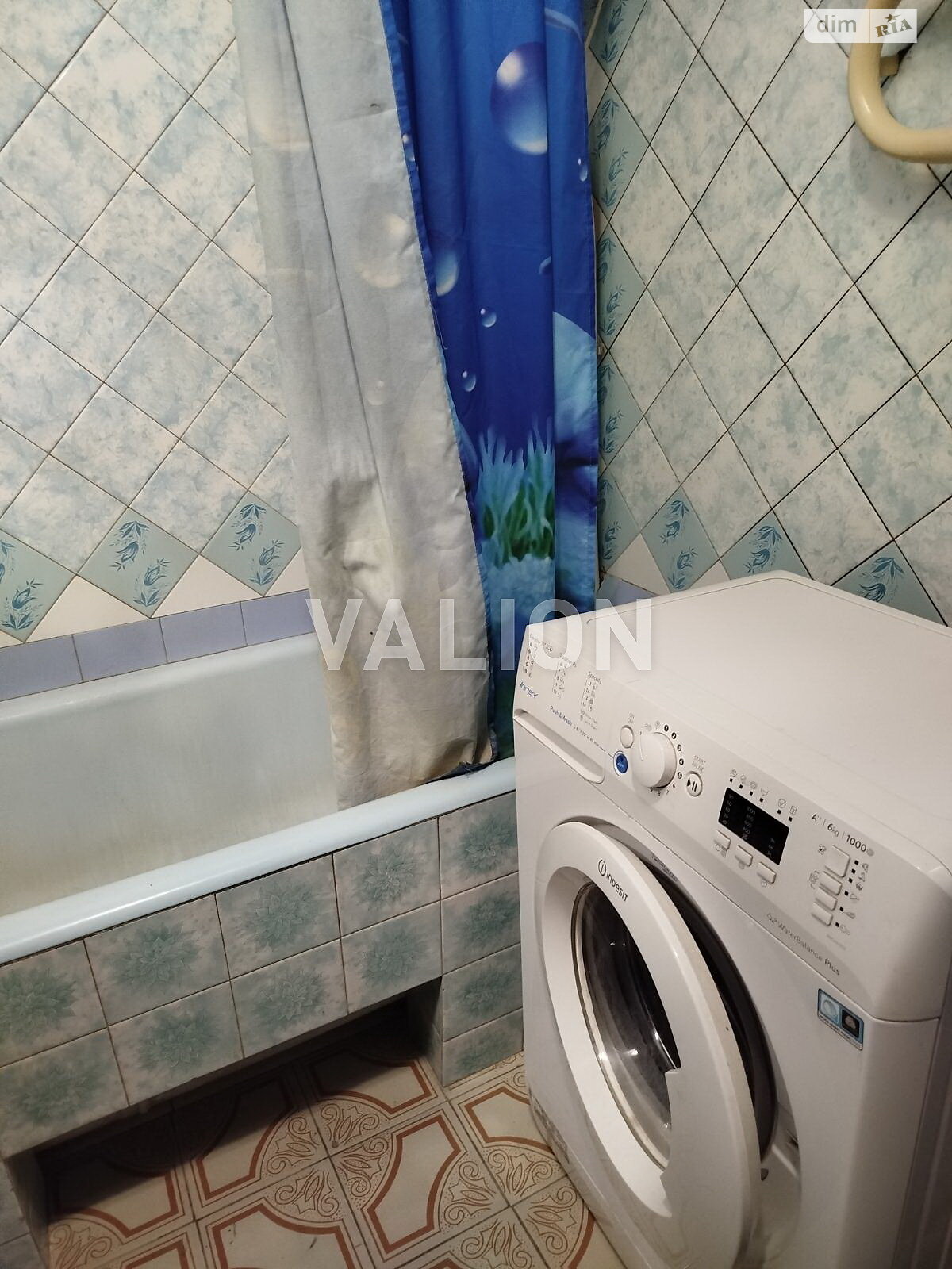 Продажа трехкомнатной квартиры в Вишневом, на ул. Южная 1, фото 1 Продажа трехкомнатной квартиры в Вишневом, на ул. Южная 1, фото 1