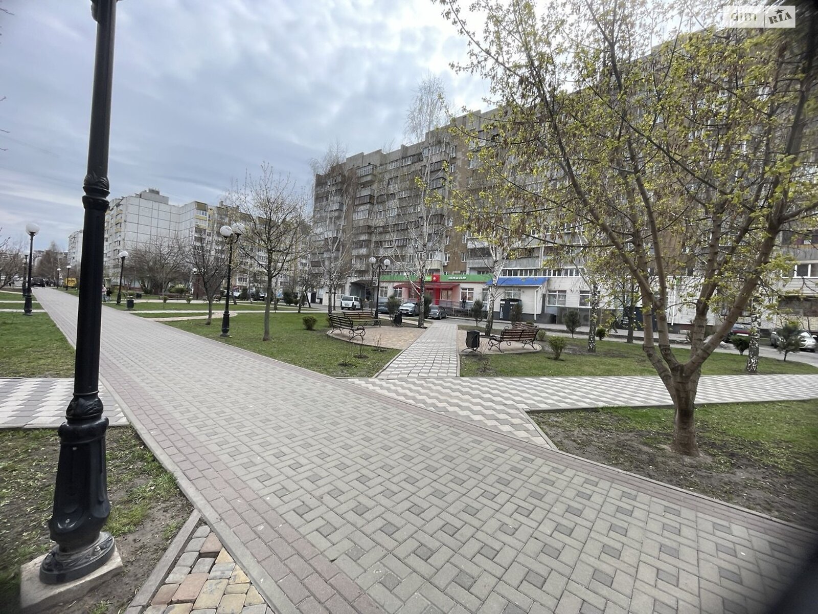 Продаж трикімнатної квартири в Вишневому, на вул. Південна 3, фото 1 Продаж трикімнатної квартири в Вишневому, на вул. Південна 3, фото 1