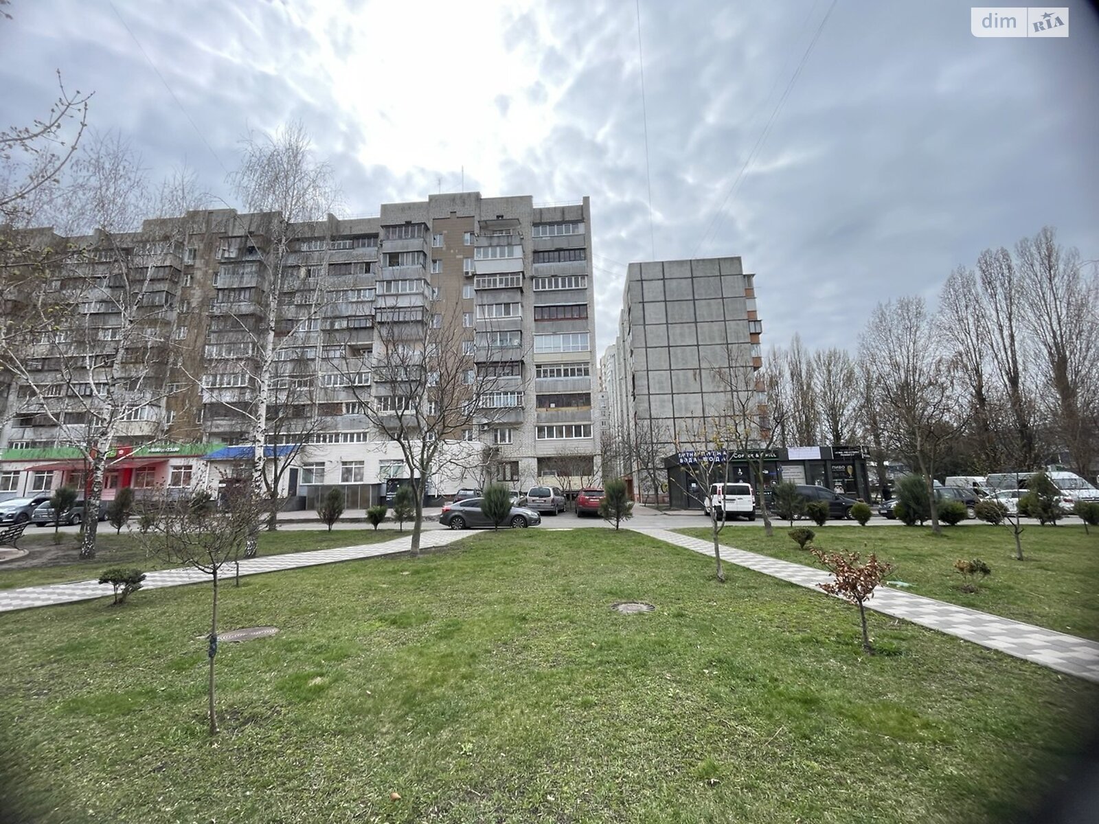 Продаж трикімнатної квартири в Вишневому, на вул. Південна 3, фото 1 Продаж трикімнатної квартири в Вишневому, на вул. Південна 3, фото 1