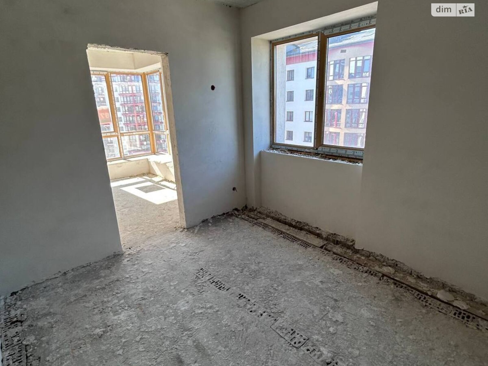 Продаж трикімнатної квартири в Вовчинцю, на вул. Європейська 3, фото 1 Продаж трикімнатної квартири в Вовчинцю, на вул. Європейська 3, фото 1